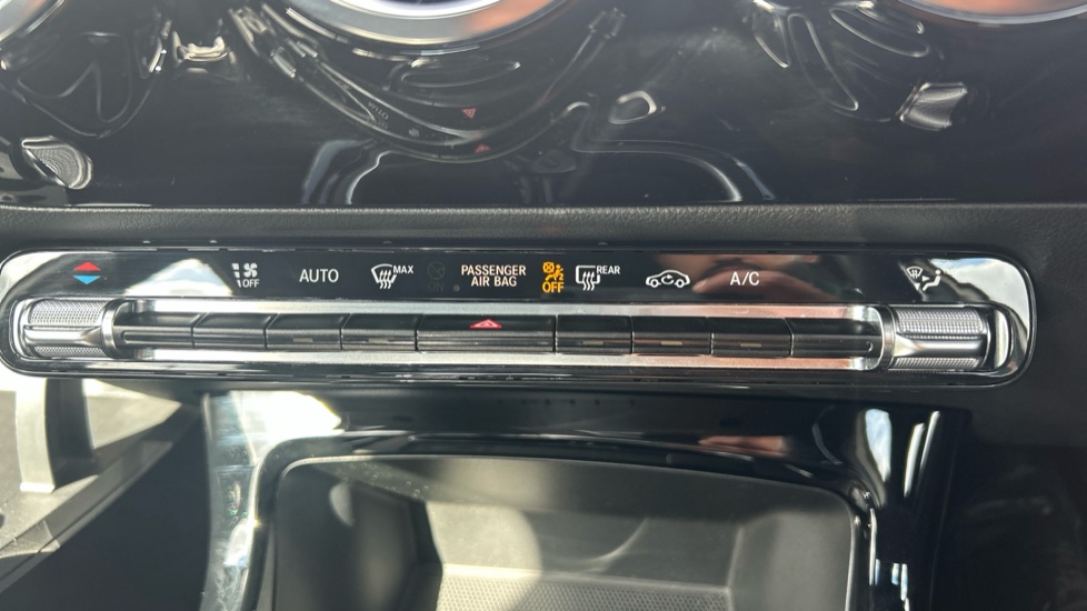 Mercedes-Benz A-Class A180 SE 5dr Petrol Hatchback - Image 26
