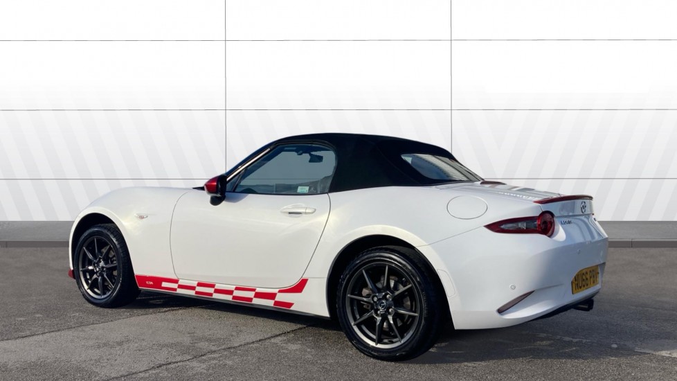 Mazda MX-5 1.5 Icon 2dr Petrol Convertible - Image 2