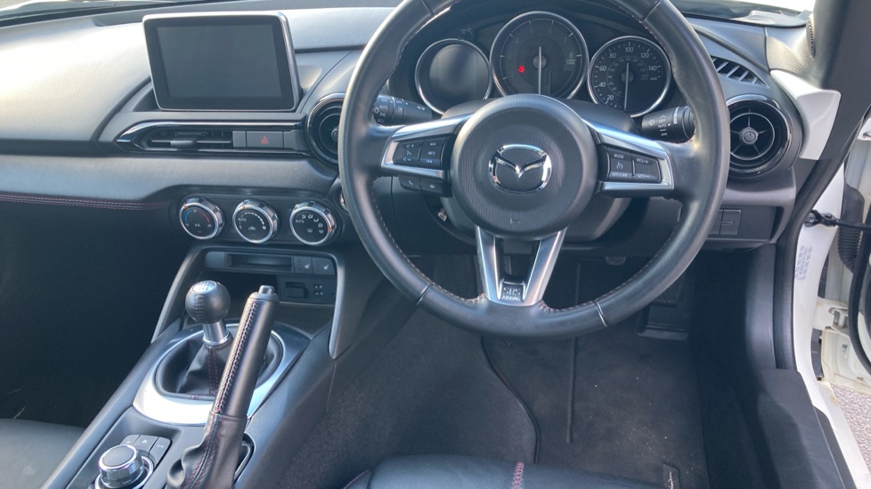 Mazda MX-5 1.5 Icon 2dr Petrol Convertible - Image 10