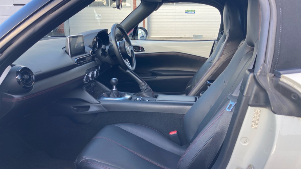 Mazda MX-5 1.5 Icon 2dr Petrol Convertible - Image 16