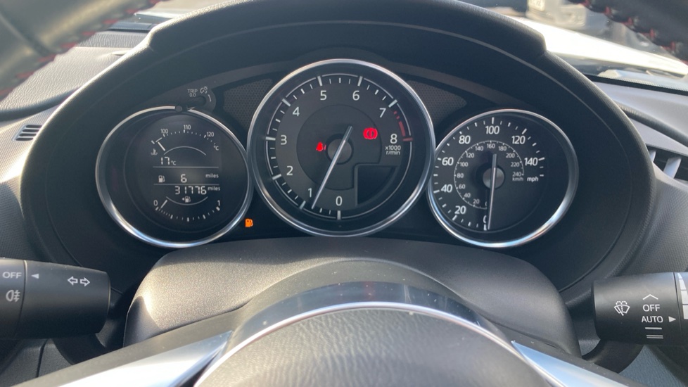 Mazda MX-5 1.5 Icon 2dr Petrol Convertible - Image 18