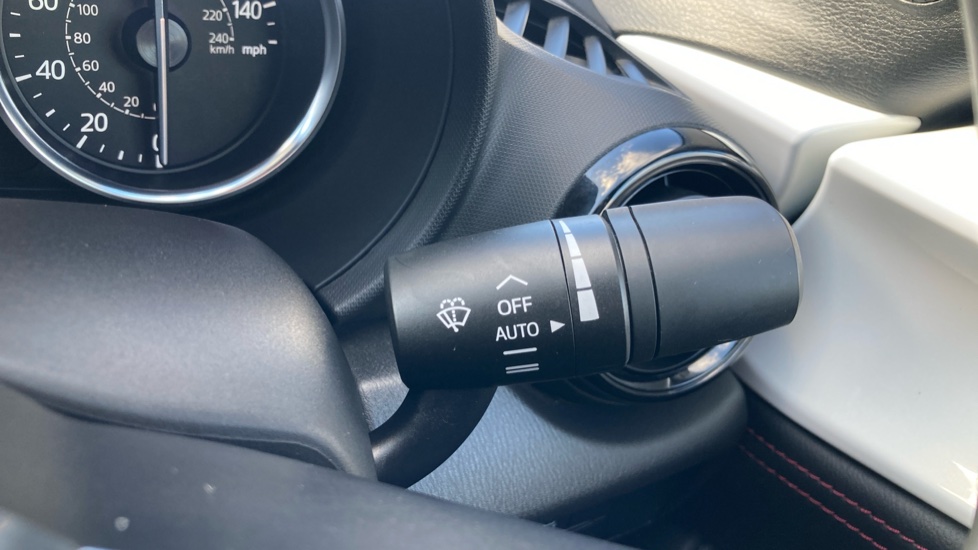 Mazda MX-5 1.5 Icon 2dr Petrol Convertible - Image 25