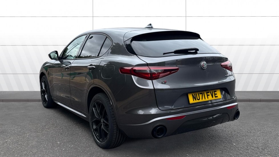 Alfa Romeo Stelvio 2.0 Turbo 280 Veloce 5dr Auto Petrol Estate - Image 2