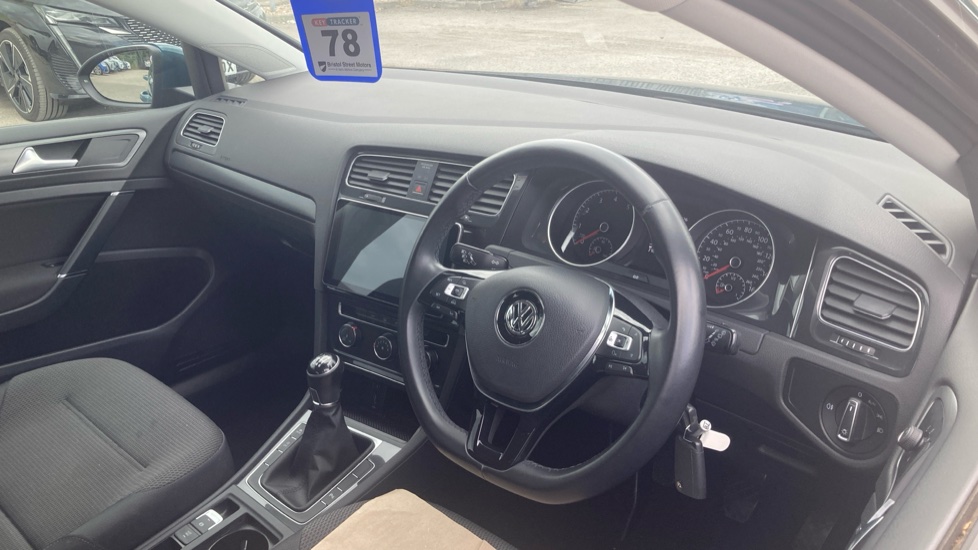 Volkswagen Golf 1.4 TSI SE [Nav] 5dr Petrol Hatchback - Image 11