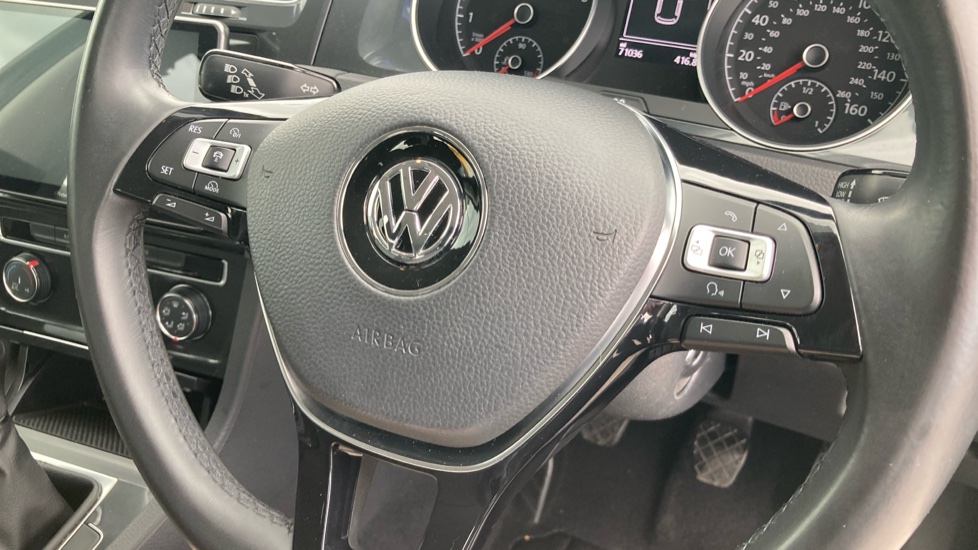 Volkswagen Golf 1.4 TSI SE [Nav] 5dr Petrol Hatchback - Image 30