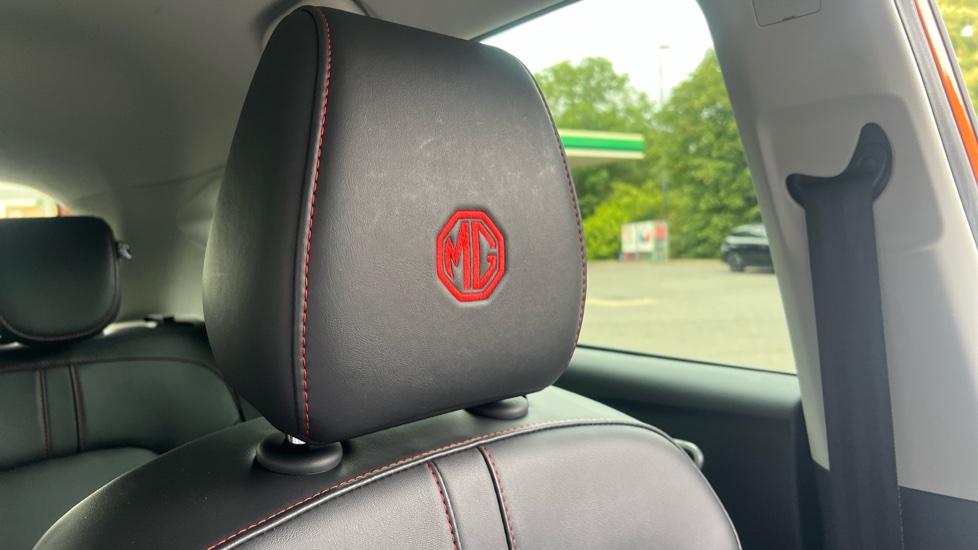 MG ZS 1.5 VTi-TECH Exclusive 5dr Petrol Hatchback - Image 27