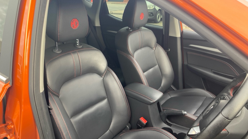 MG ZS 1.5 VTi-TECH Exclusive 5dr Petrol Hatchback - Image 38