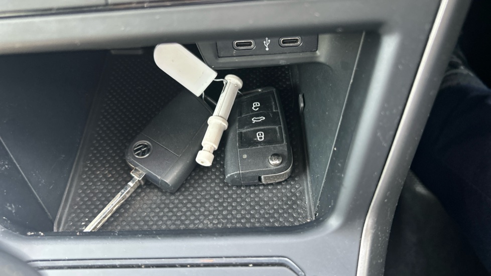 Volkswagen Polo 1.0 TSI 95 Match 5dr DSG Petrol Hatchback - Image 20
