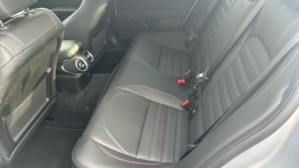 Alfa Romeo Giulia 2.0 Turbo Competizione 4dr Auto Petrol Saloon - Image 16