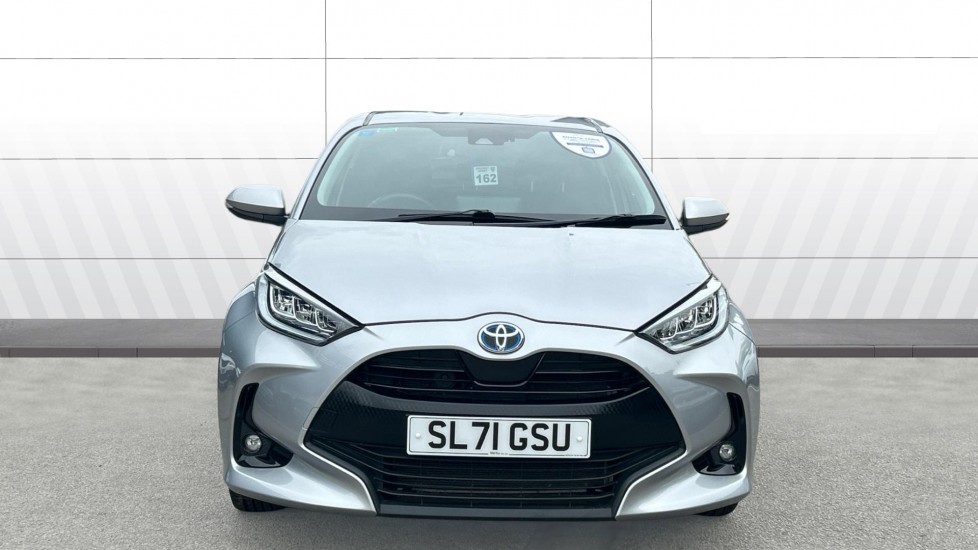 Toyota Yaris 1.5 Hybrid Design 5dr CVT Hybrid Hatchback - Image 3