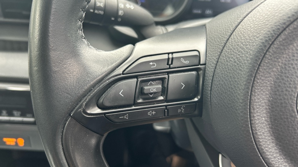 Toyota Yaris 1.5 Hybrid Design 5dr CVT Hybrid Hatchback - Image 25