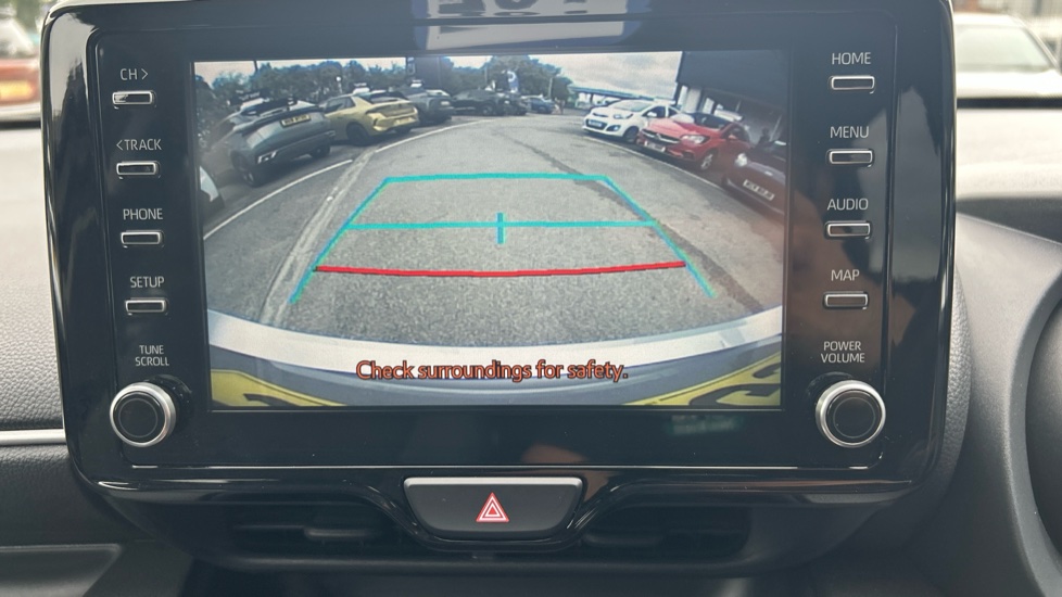 Toyota Yaris 1.5 Hybrid Design 5dr CVT Hybrid Hatchback - Image 32