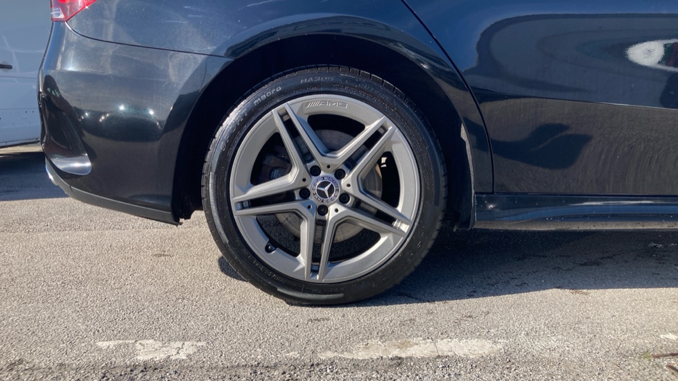 Mercedes-Benz A-Class A250e AMG Line 4dr Auto Saloon - Image 7