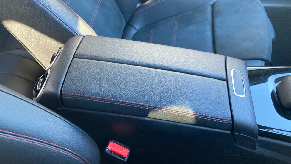 Mercedes-Benz A-Class A250e AMG Line 4dr Auto Saloon - Image 34