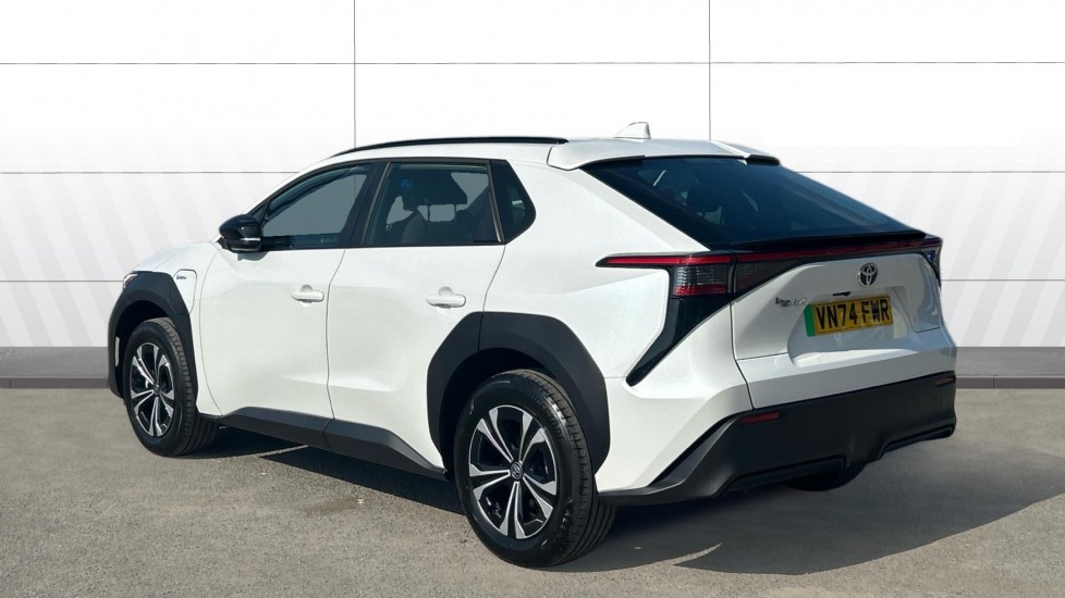 Toyota bZ4X 150kW Pure 71.4kWh 5dr Auto [11kW] Electric Hatchback - Image 2
