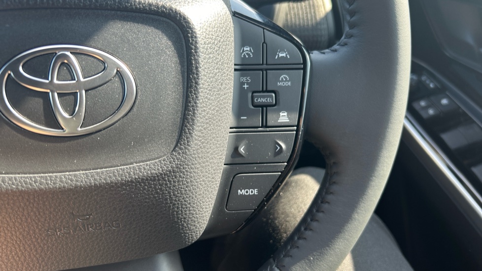 Toyota bZ4X 150kW Pure 71.4kWh 5dr Auto [11kW] Electric Hatchback - Image 29