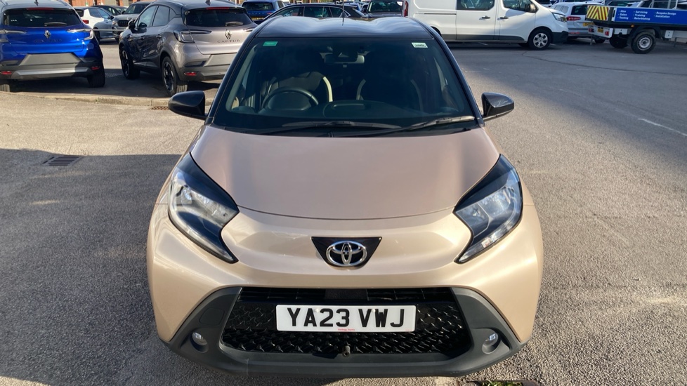 Toyota Aygo X 1.0 VVT-i Edge 5dr Petrol Hatchback - Image 8