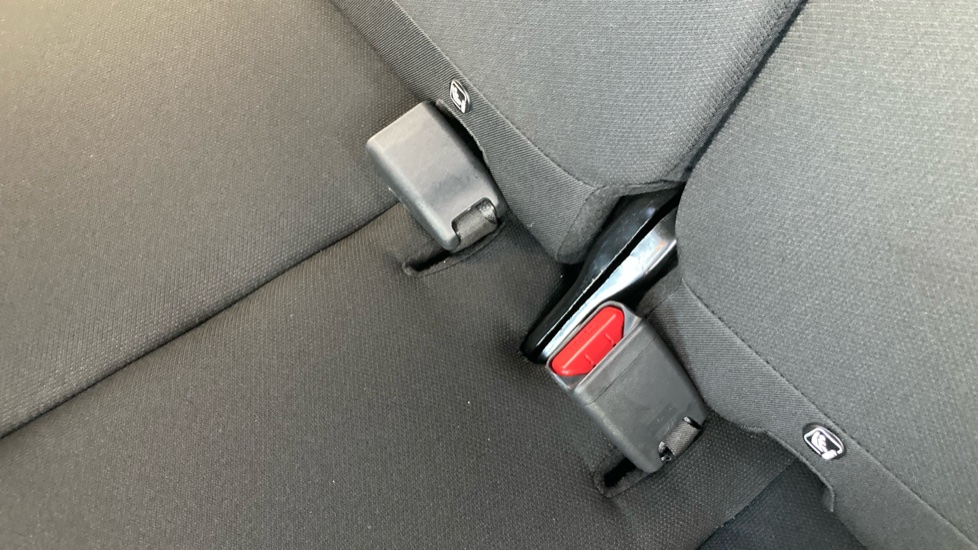 Toyota Aygo X 1.0 VVT-i Edge 5dr Petrol Hatchback - Image 17