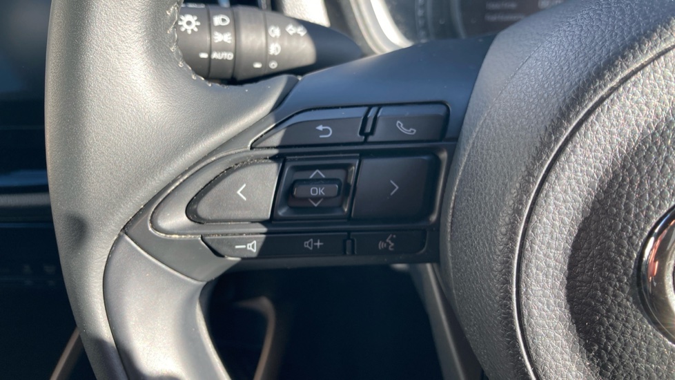 Toyota Aygo X 1.0 VVT-i Edge 5dr Petrol Hatchback - Image 22