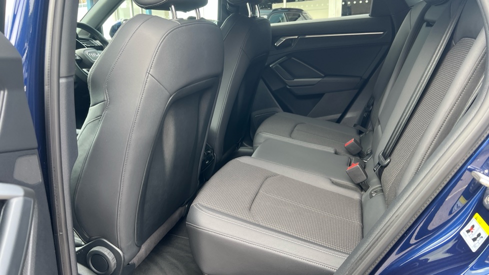 Audi Q3 35 TFSI S Line 5dr Petrol Estate - Image 16
