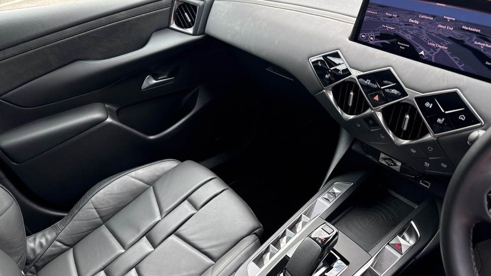 DS 3 Crossback E-Tense 115kW E-TENSE Opera 54kWh 5dr Auto Electric Hatchback - Image 14
