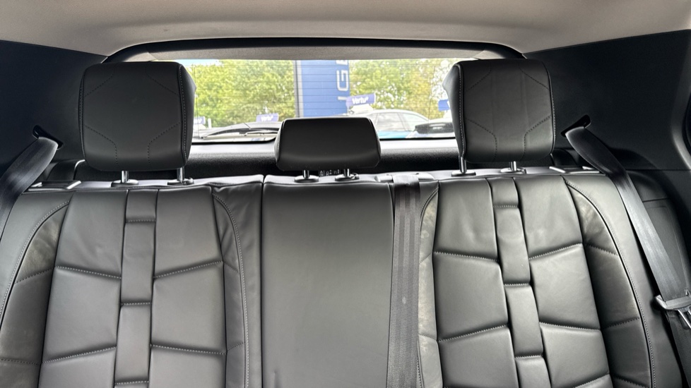 DS 3 Crossback E-Tense 115kW E-TENSE Opera 54kWh 5dr Auto Electric Hatchback - Image 15