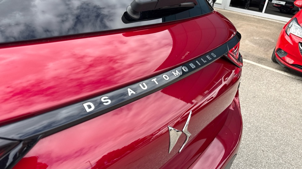 DS 3 Crossback E-Tense 115kW E-TENSE Opera 54kWh 5dr Auto Electric Hatchback - Image 30