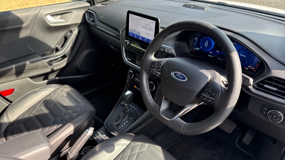 Ford Puma 1.0 EcoBoost Hybr mHEV 155 ST-Line Vignale 5dr DCT Petrol Hatchback - Image 11