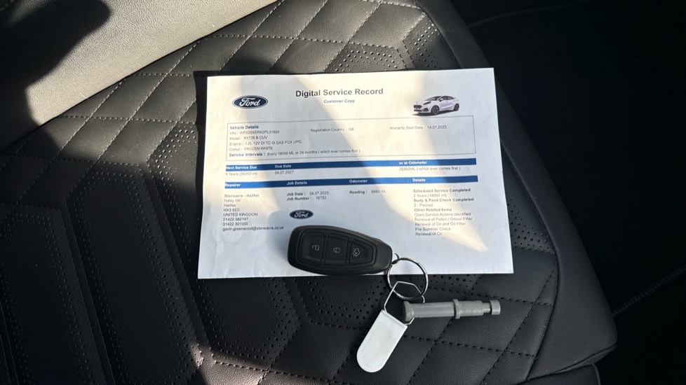 Ford Puma 1.0 EcoBoost Hybr mHEV 155 ST-Line Vignale 5dr DCT Petrol Hatchback - Image 19