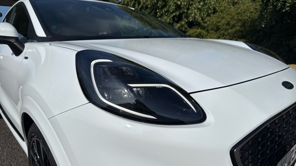 Ford Puma 1.0 EcoBoost Hybr mHEV 155 ST-Line Vignale 5dr DCT Petrol Hatchback - Image 23