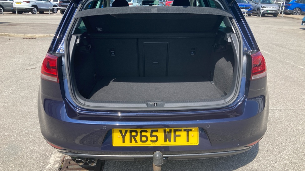 Volkswagen Golf 2.0 TDI GT 5dr Diesel Hatchback - Image 4