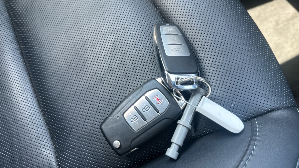 Ssangyong Korando 1.5 Ultimate 5dr Petrol Estate - Image 19