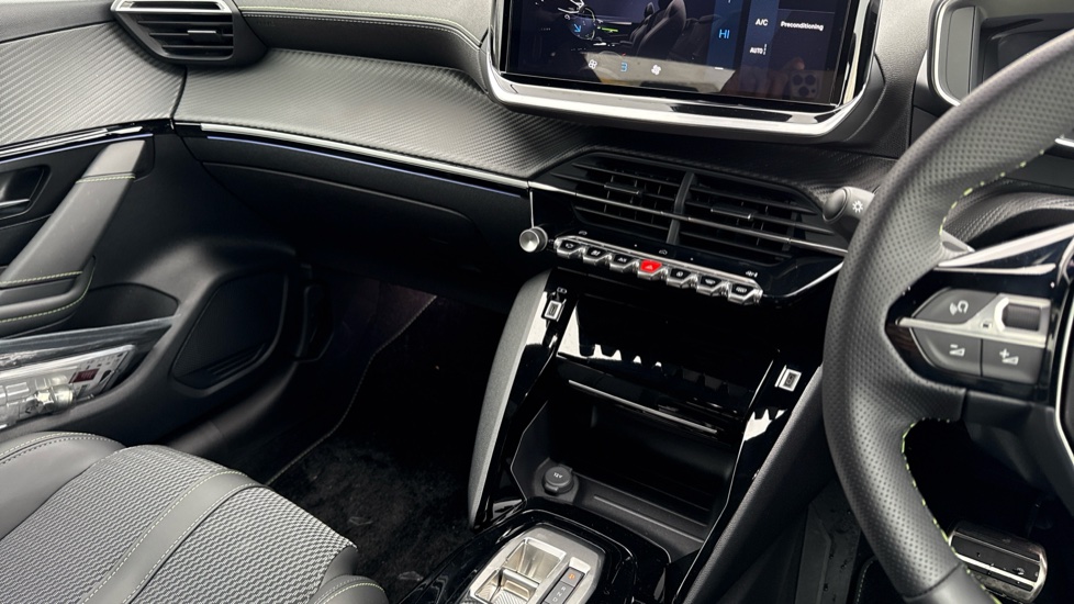 Peugeot 208 115kW GT 51kWh 5dr Auto Electric Hatchback - Image 14