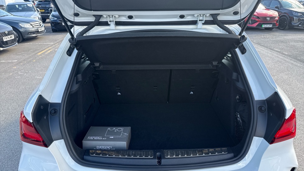 BMW 1 Series 116d M Sport 5dr Step Auto Diesel Hatchback - Image 4