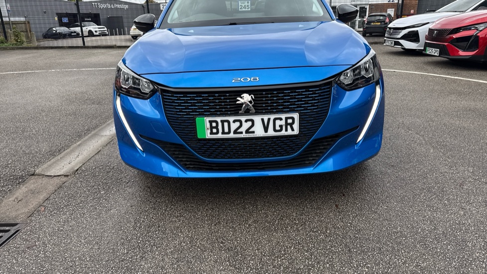 Peugeot 208 100kW Allure Premium 50kWh 5dr Auto Electric Hatchback - Image 28