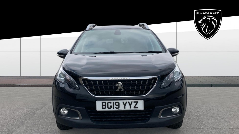 Peugeot 2008 1.2 PureTech Signature 5dr [Start Stop] Petrol Estate - Image 3