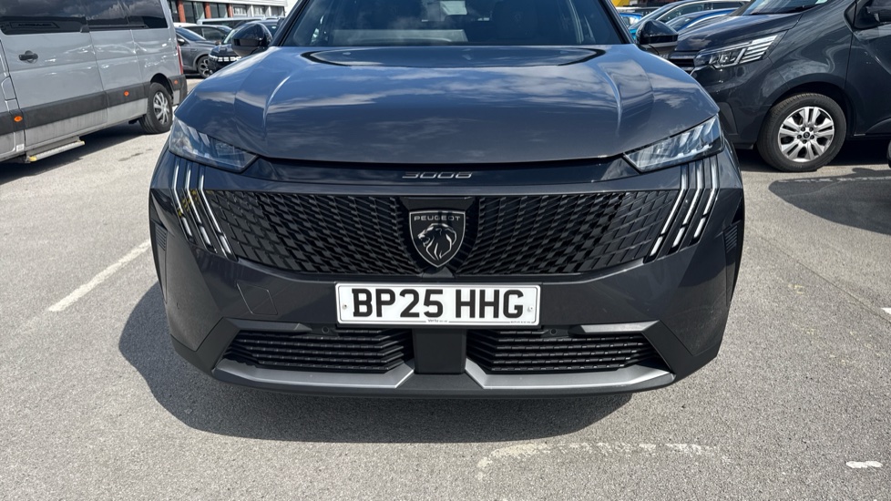 Peugeot 3008 1.2 Hybrid 136 GT 5dr e-DSC6 Petrol Estate - Image 29