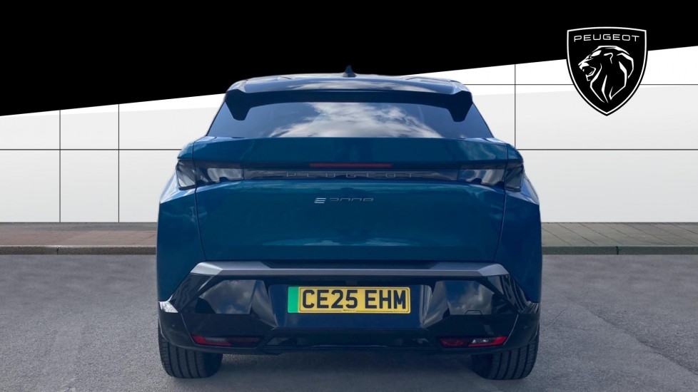 Peugeot 3008 157kW GT 73kWh 5dr Auto Electric Estate - Image 6