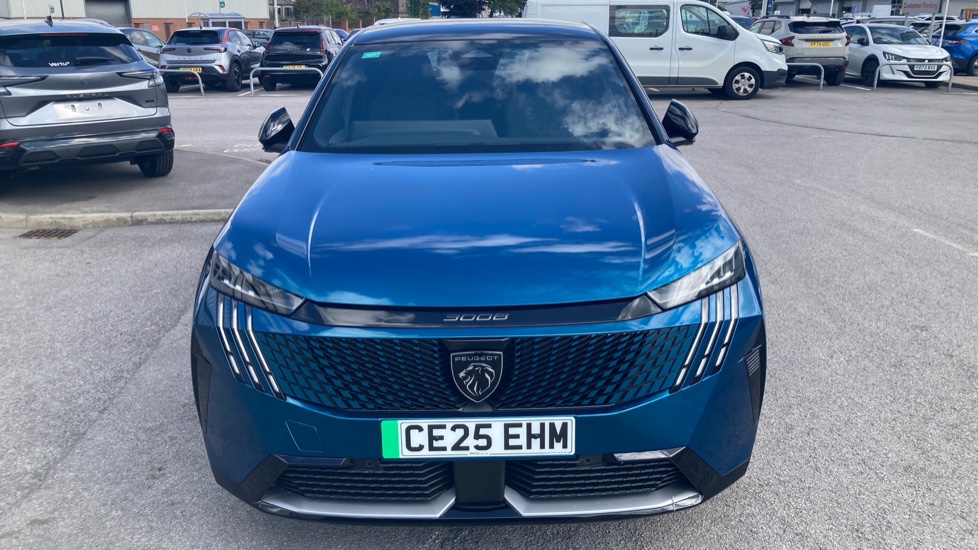 Peugeot 3008 157kW GT 73kWh 5dr Auto Electric Estate - Image 8