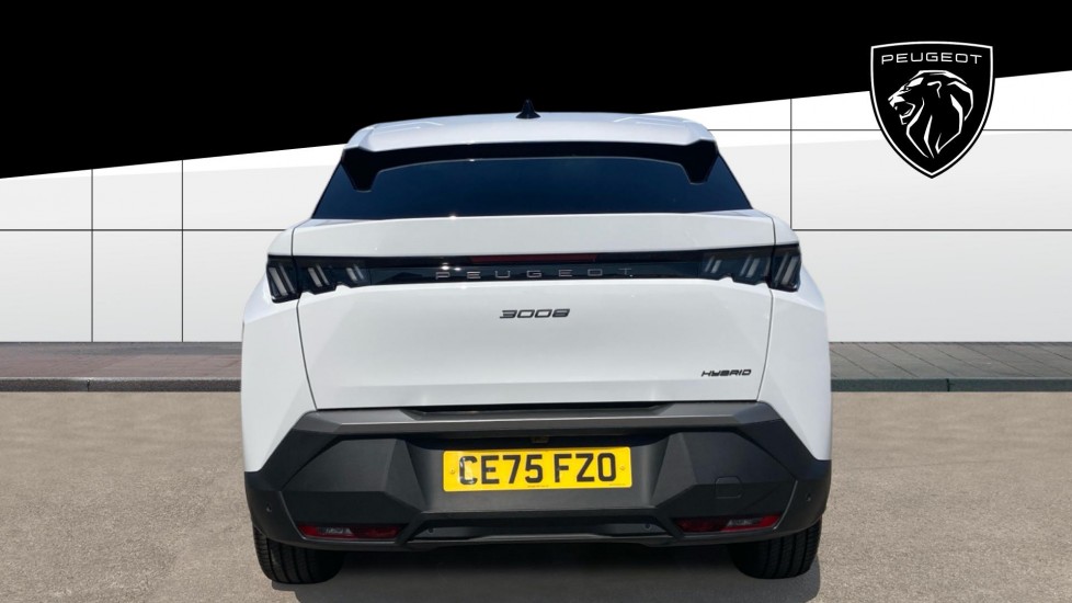 Peugeot 3008 1.2 Hybrid 145 Allure 5dr e-DSC6 Petrol Estate - Image 6