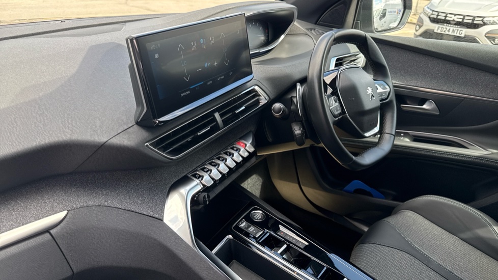 Peugeot 3008 1.2 PureTech Allure Premium+ 5dr EAT8 Petrol Estate - Image 9