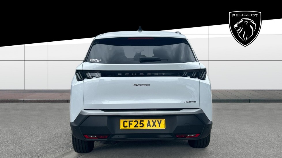 Peugeot 5008 1.2 Hybrid 136 Allure 5dr e-DSC6 Petrol Estate - Image 6