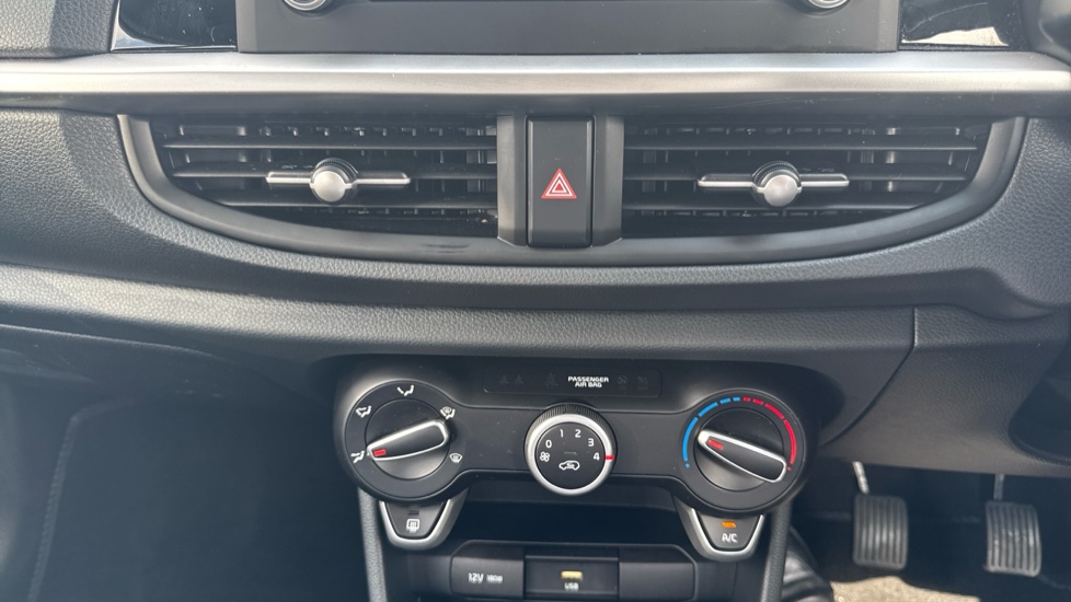 Kia Picanto 1.0 2 5dr [4 seats] Petrol Hatchback - Image 32