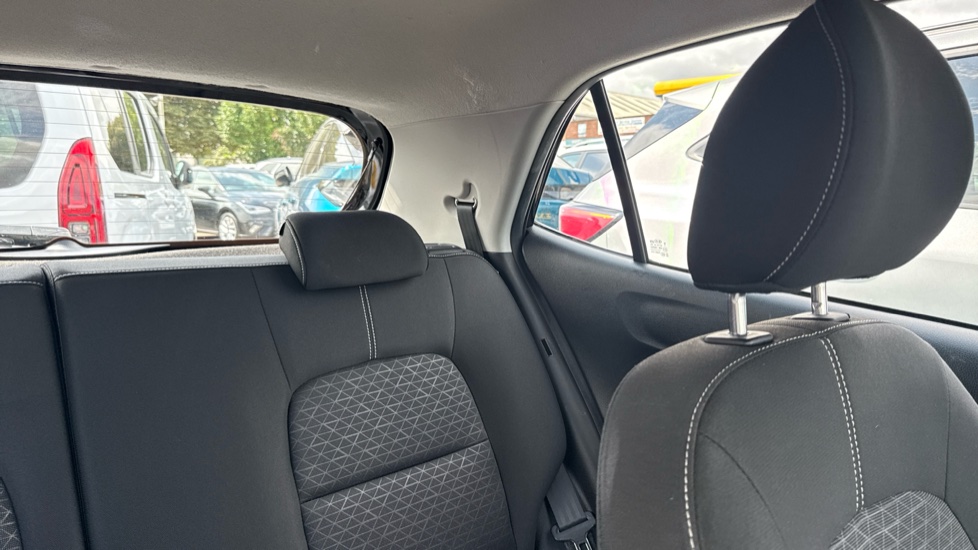 Kia Picanto 1.0 2 5dr [4 seats] Petrol Hatchback - Image 37