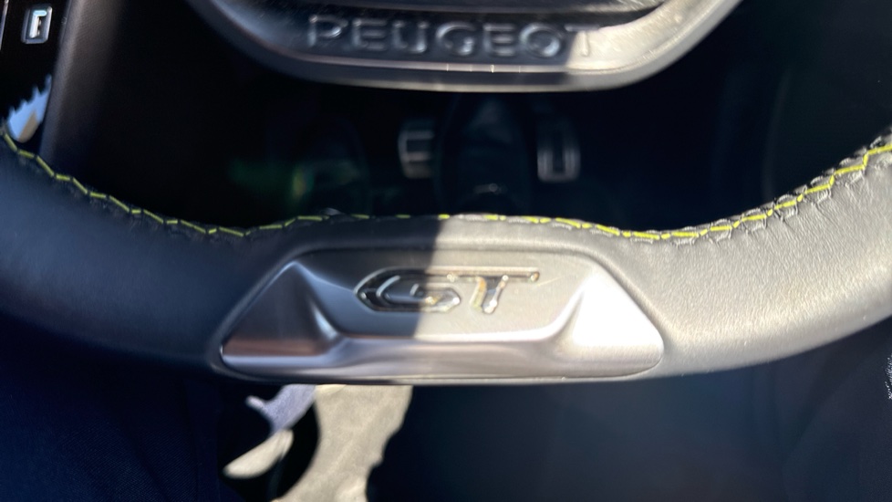 Peugeot 2008 100kW GT 50kWh 5dr Auto Electric Estate - Image 42