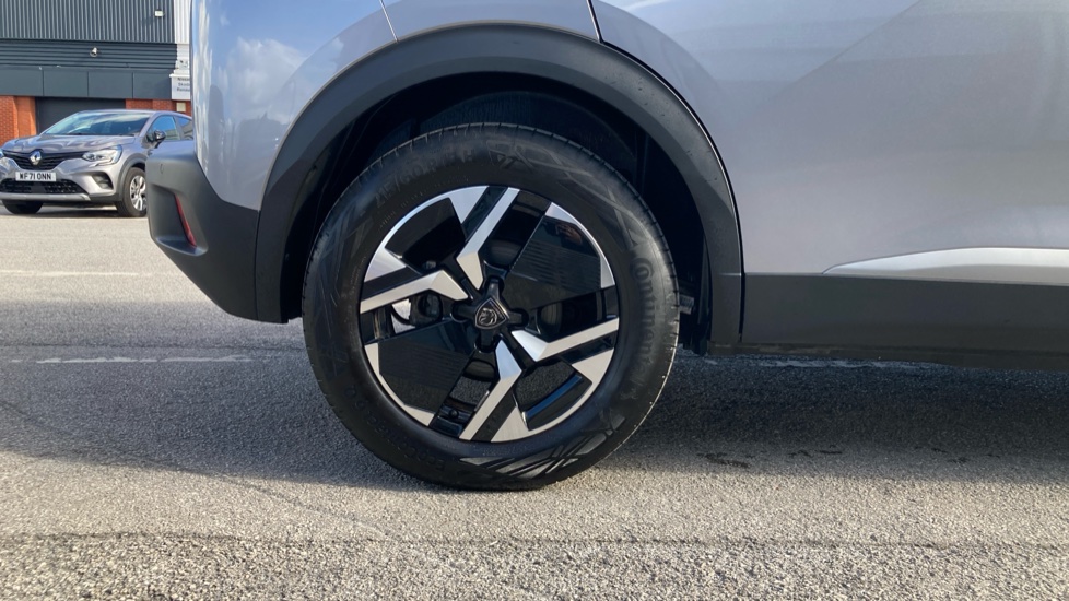 Peugeot 2008 100kW GT 50kWh 5dr Auto Electric Estate - Image 7