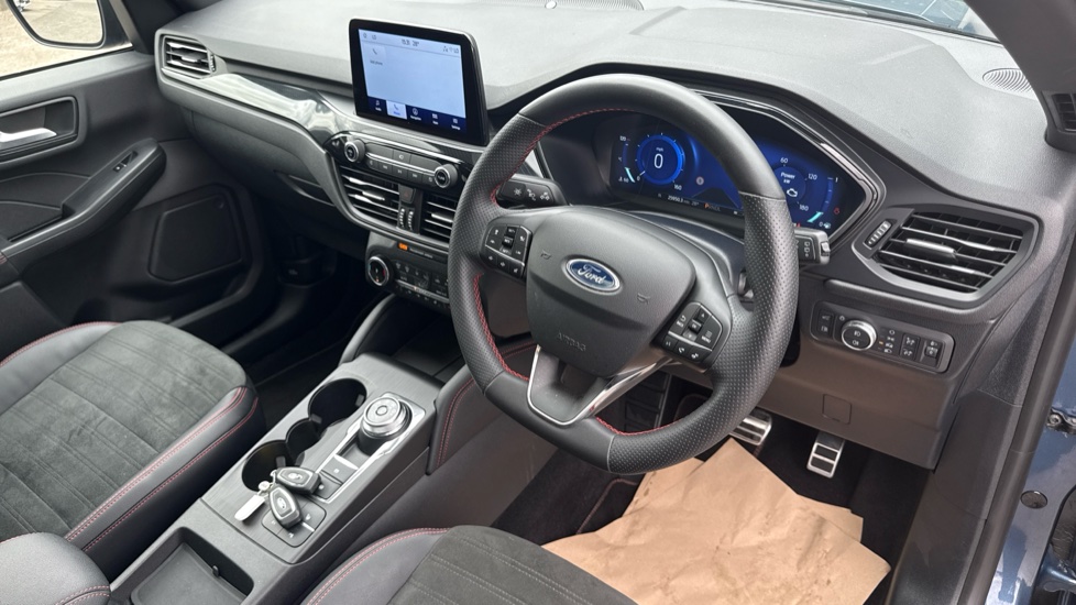 Ford Kuga 2.5 PHEV ST-Line X Edition 5dr CVT Estate - Image 11