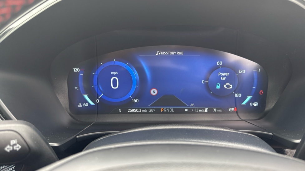 Ford Kuga 2.5 PHEV ST-Line X Edition 5dr CVT Estate - Image 18