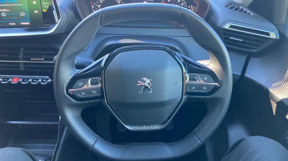 Peugeot 208 1.2 PureTech 100 Active Premium + 5dr Petrol Hatchback - Image 21