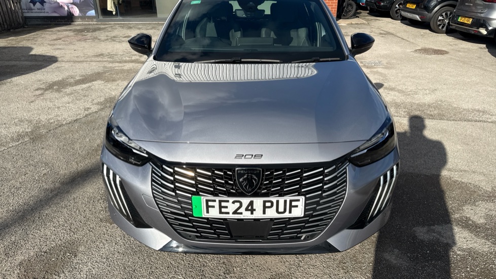 Peugeot 208 100kW GT 50kWh 5dr Auto Electric Hatchback - Image 8